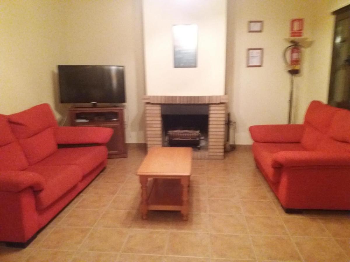 El Hoyo de Pinares Casa Rural Las Escuelas II מראה חיצוני תמונה