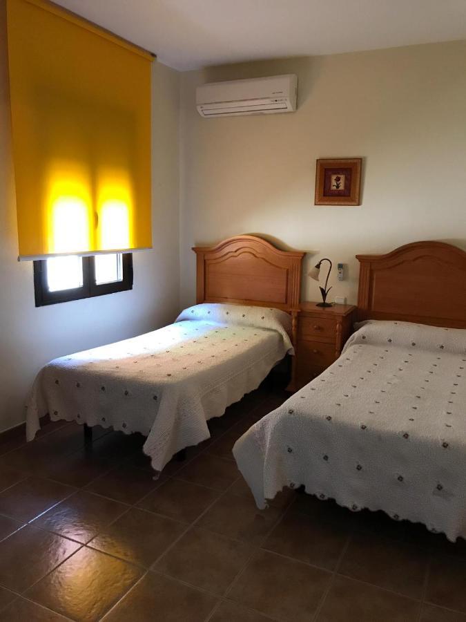 El Hoyo de Pinares Casa Rural Las Escuelas II מראה חיצוני תמונה